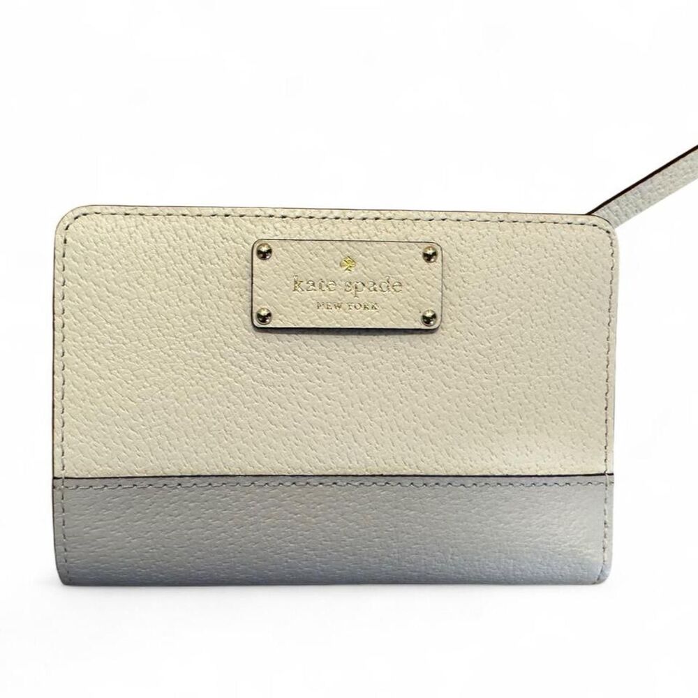 Kate Spade New York gray & cream Tellie pebbled leather wallet